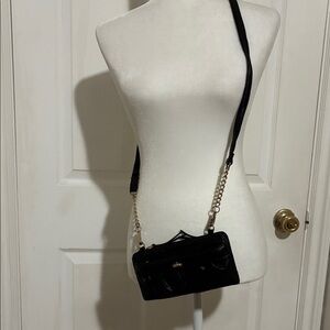 Elegant Black Crossbody Bag